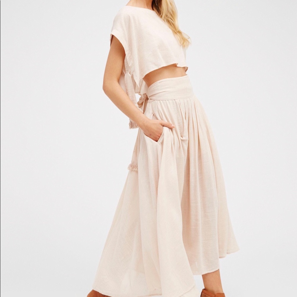 Free people never been warn set